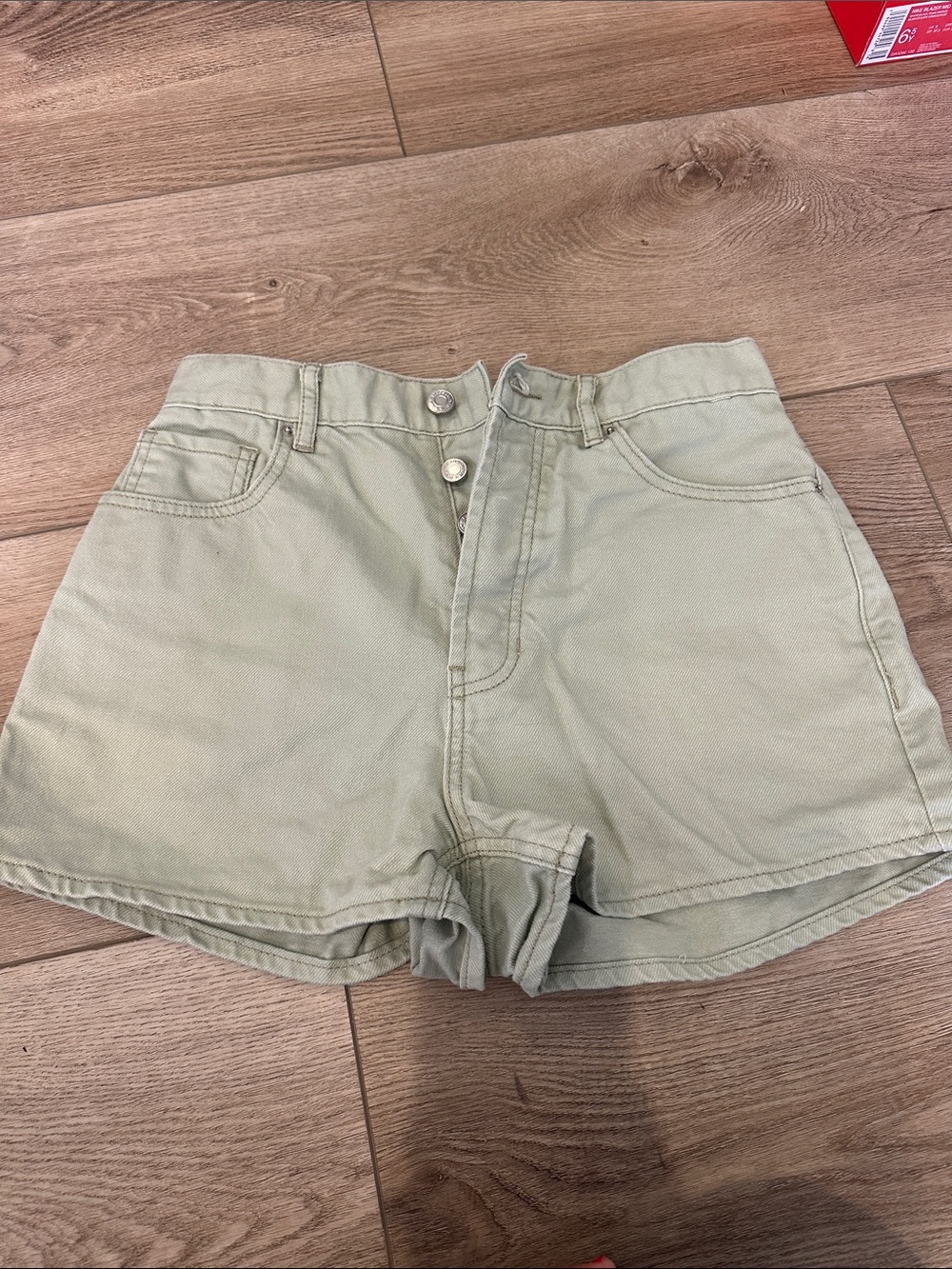 PacSun High-Waist Light Cream/Beige Women’s Denim Shorts